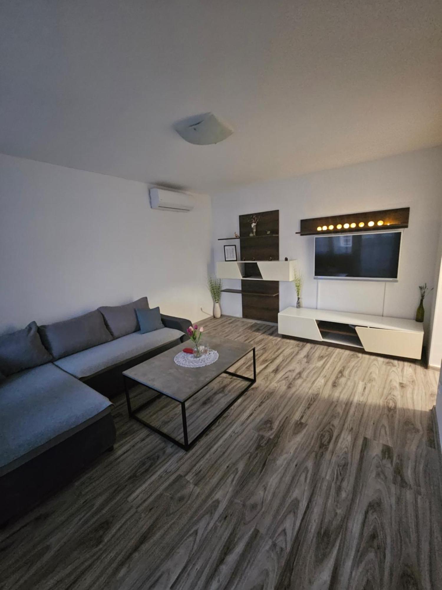 Apartman Smit Umag Exterior photo